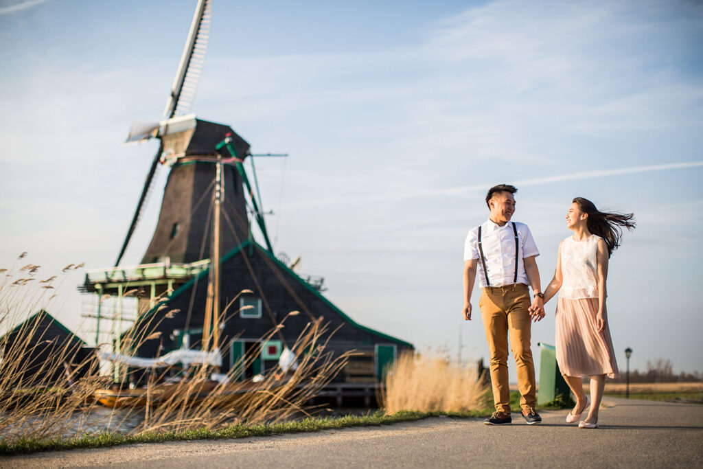 Windmill prewedding shoot Netherlands||||||||||Dutch prewedding photos|Engagement shoot Holland||||||||||Prewedding shoot Holland