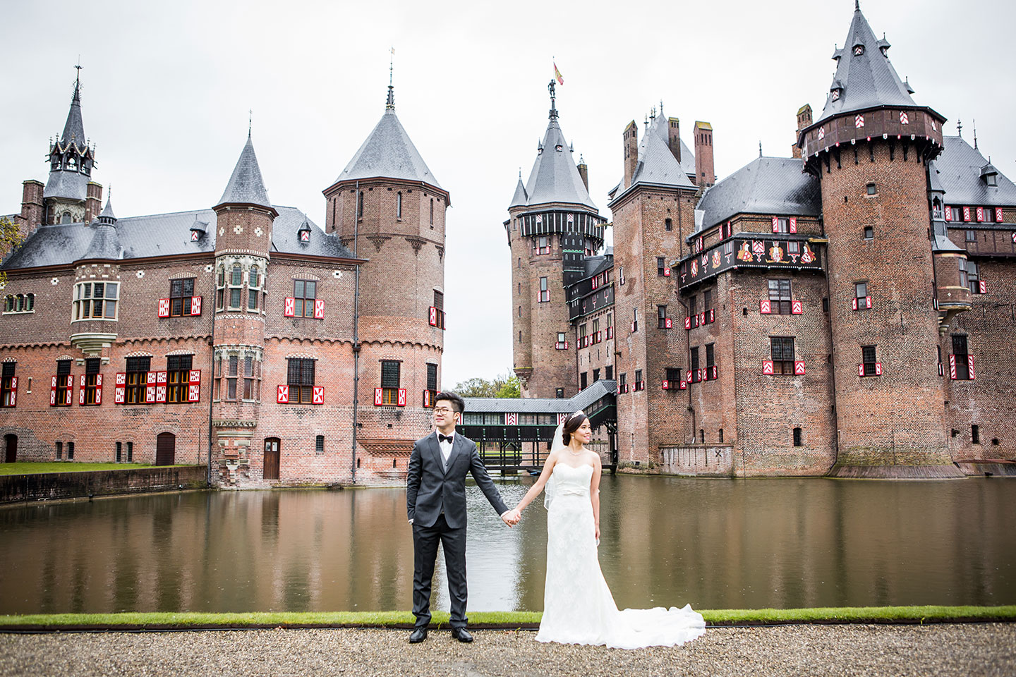 Castle pre-wedding in the Netherlands
