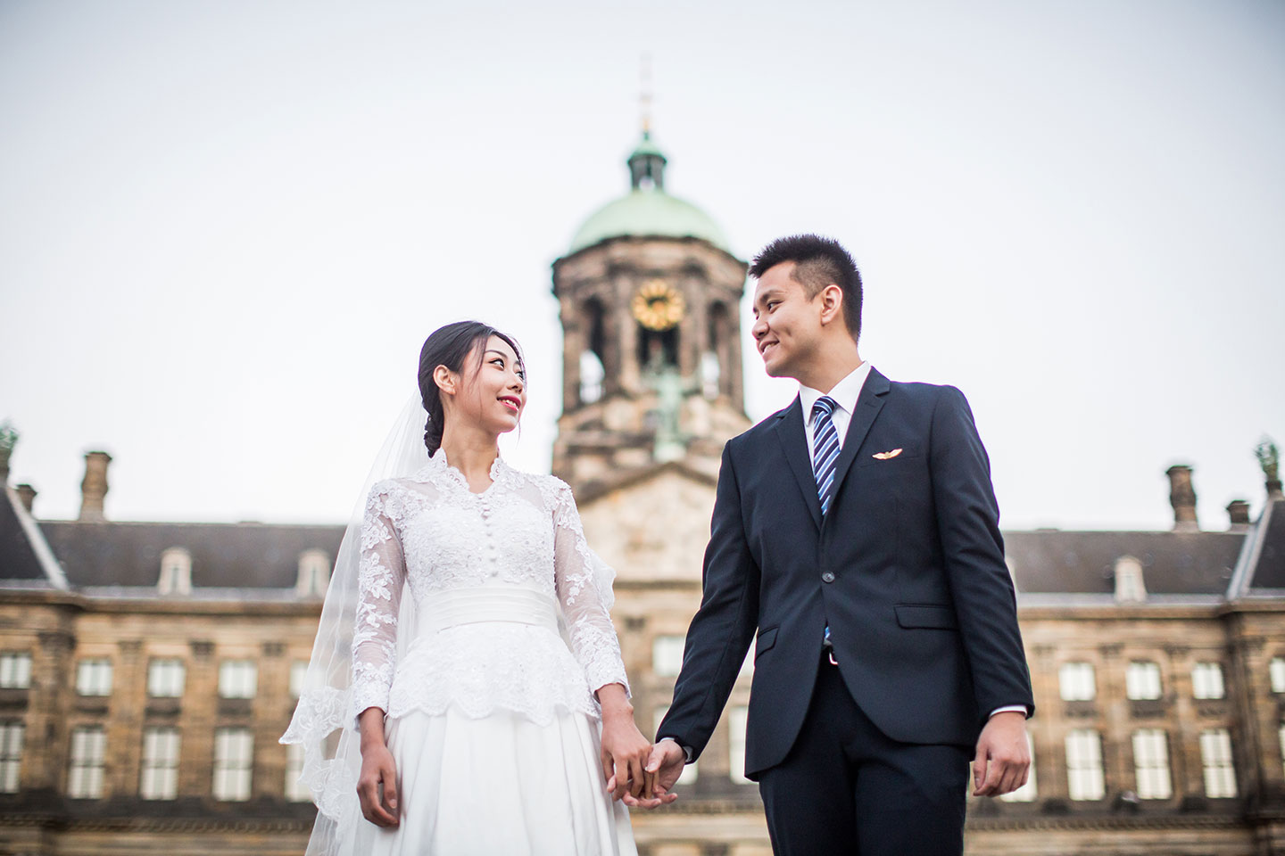 Sunrise prewedding photography in Amsterdam