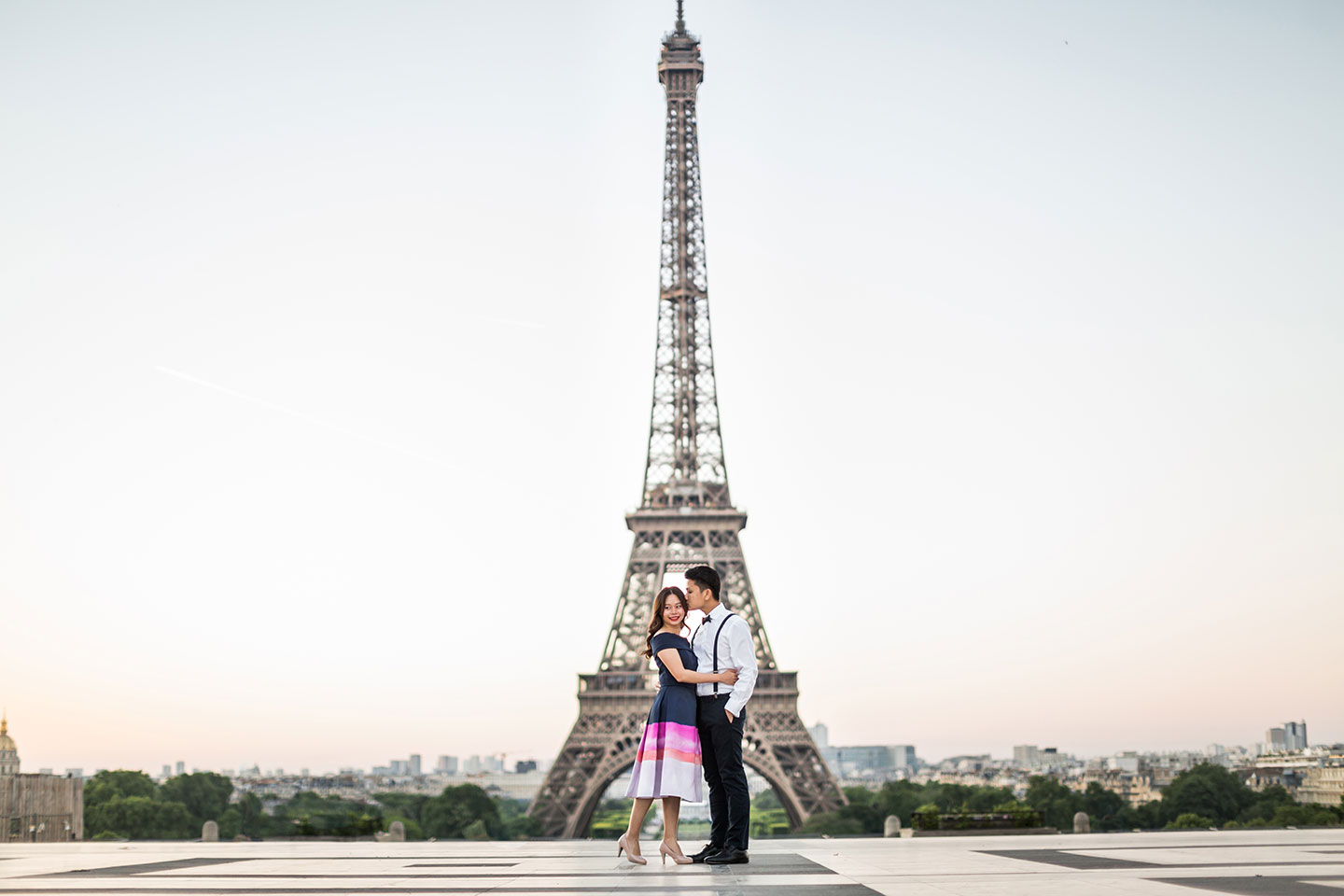 Engagement shoot Eiffel Tower Paris, France