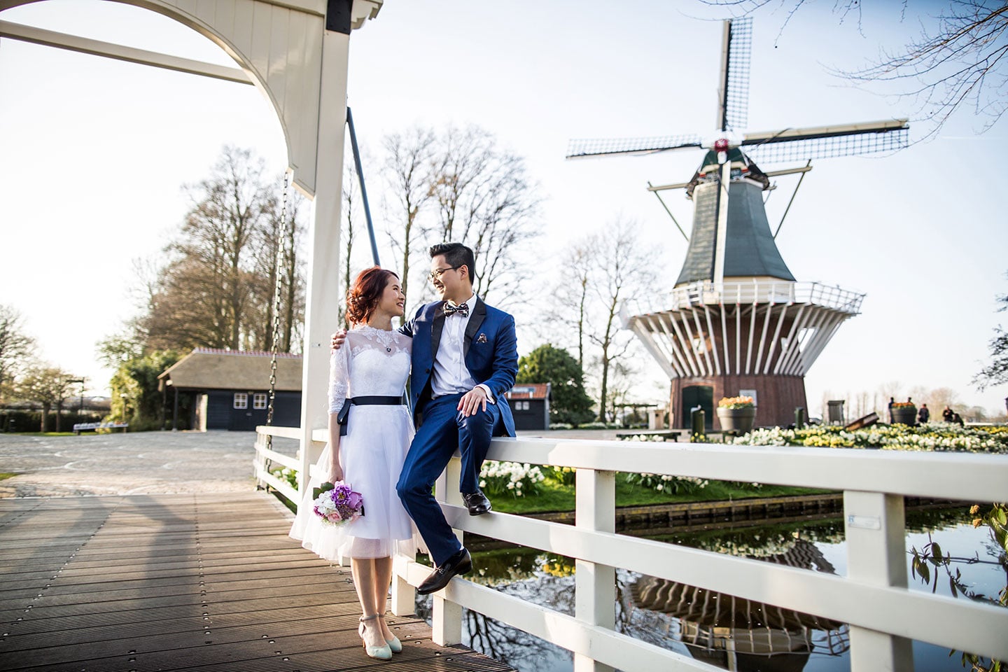 Windmill prewedding shoot Netherlands