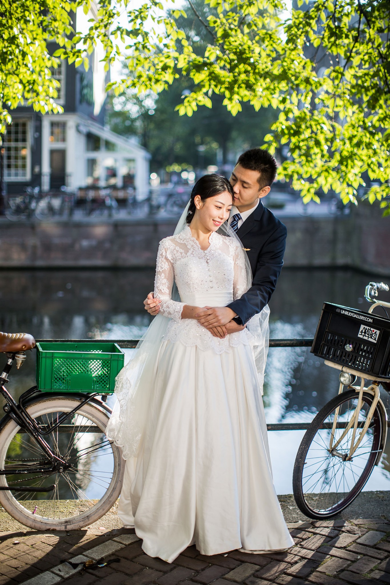 Amsterdam romantic prewedding shoot
