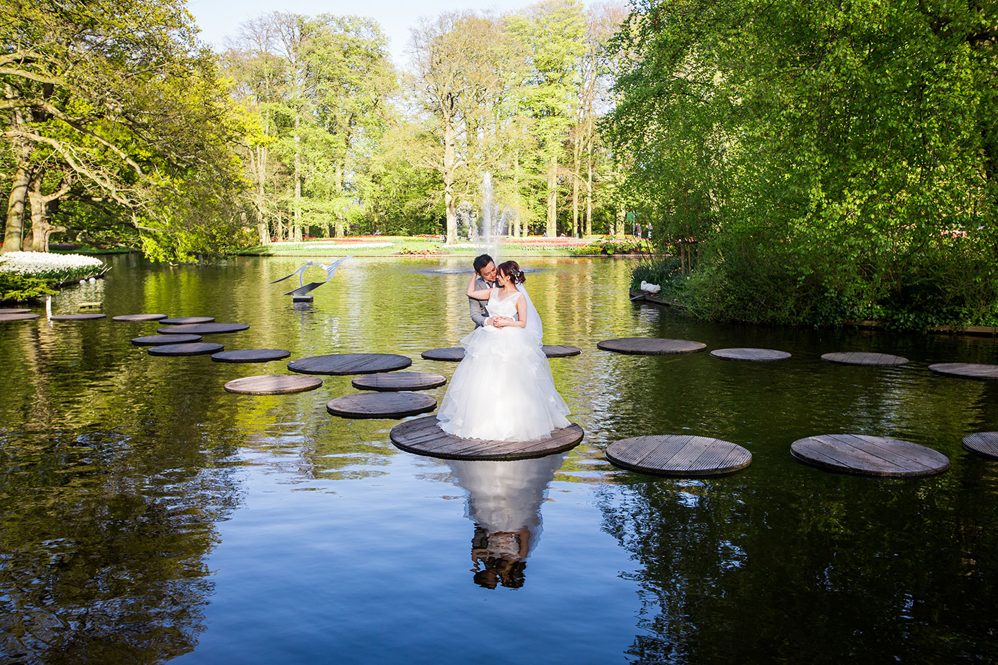 Flower gardens Netherlands prewedding