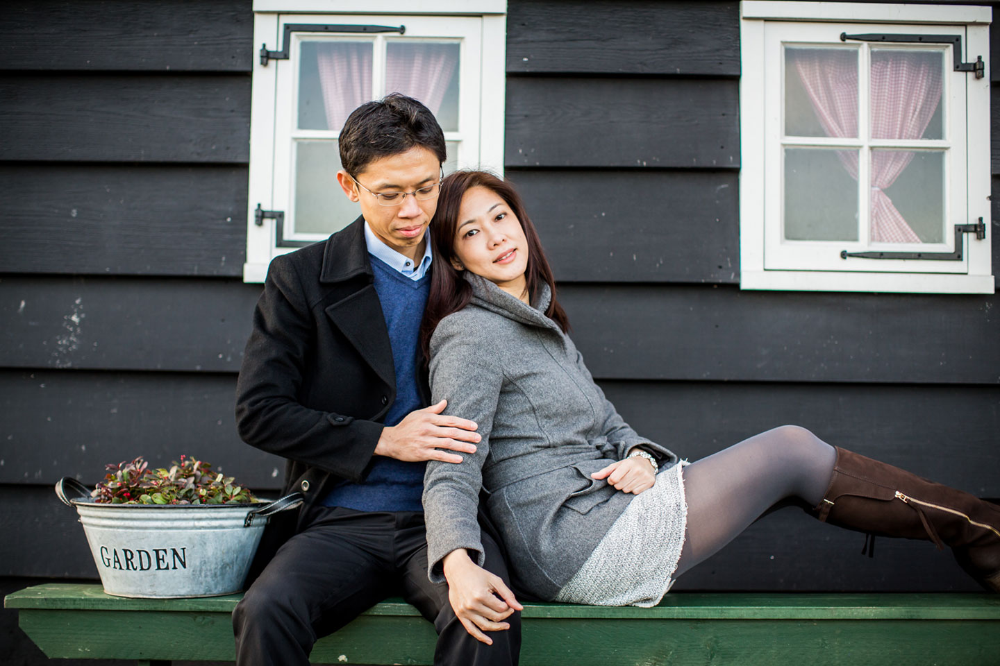 13-Zaanse-Schans-Amsterdam-prewedding-love-shoot