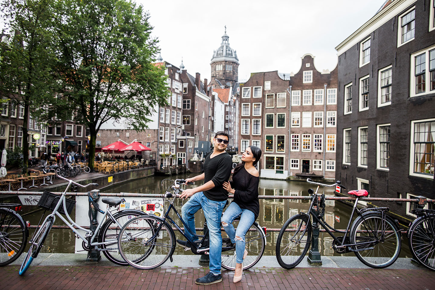 Love shoot Europe of an Indian couple in the streets of Amsterdam, the Netherlands