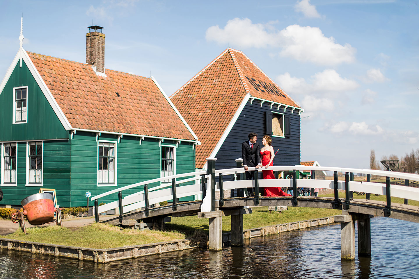 Amsterdam & Zaanse Schans prewedding couple photoshoot