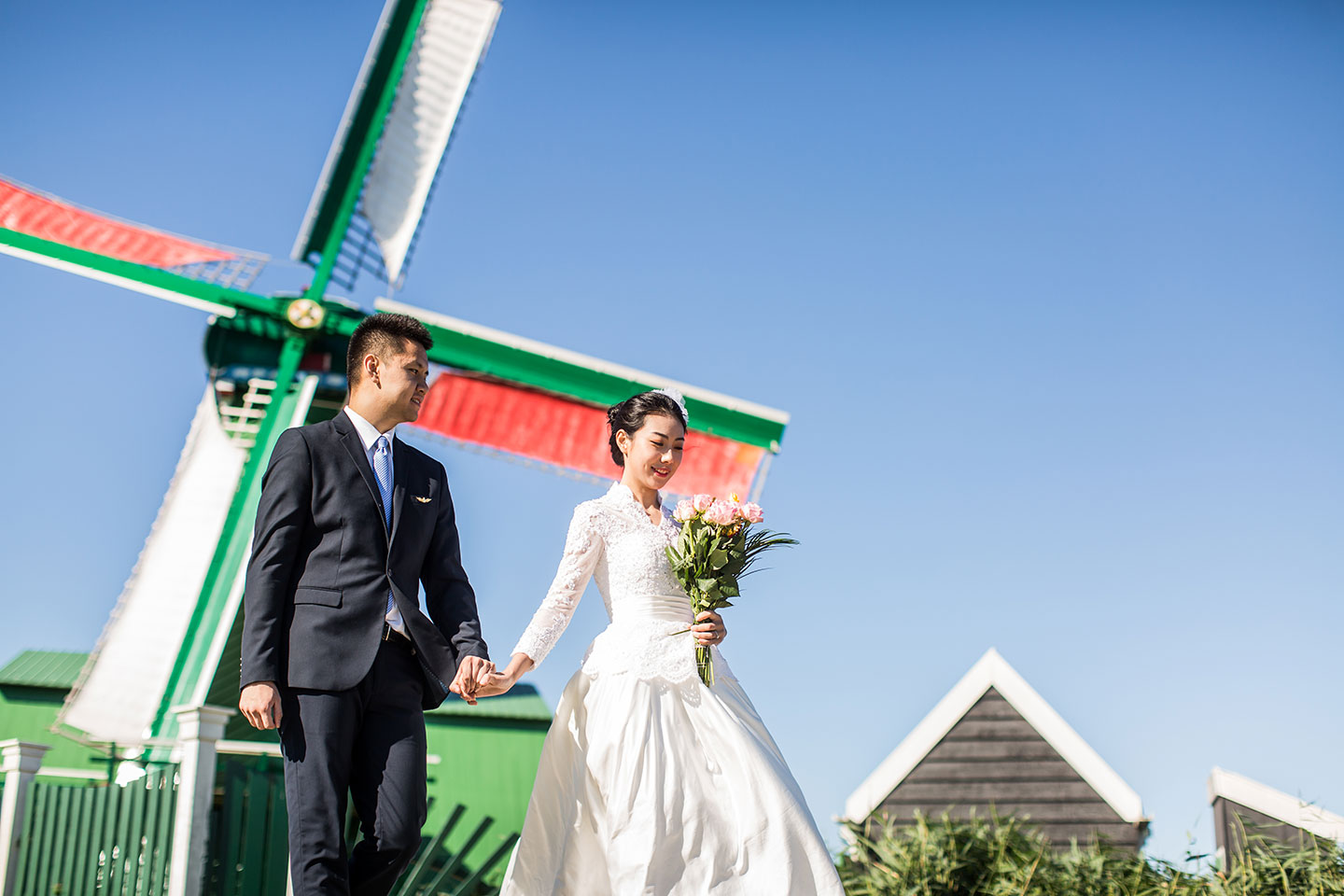 Elopement shoot in Amsterdam, the Netherlands
