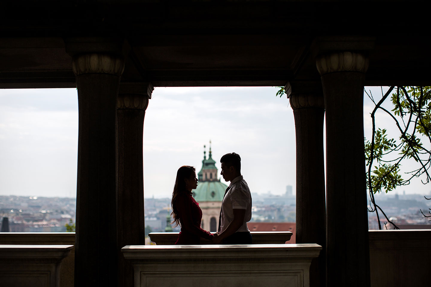 Prague wedding shoot couple