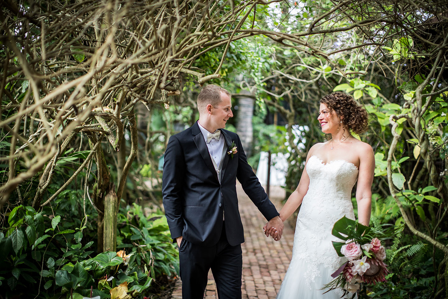 Fun Historic Walton House Wedding Photographer