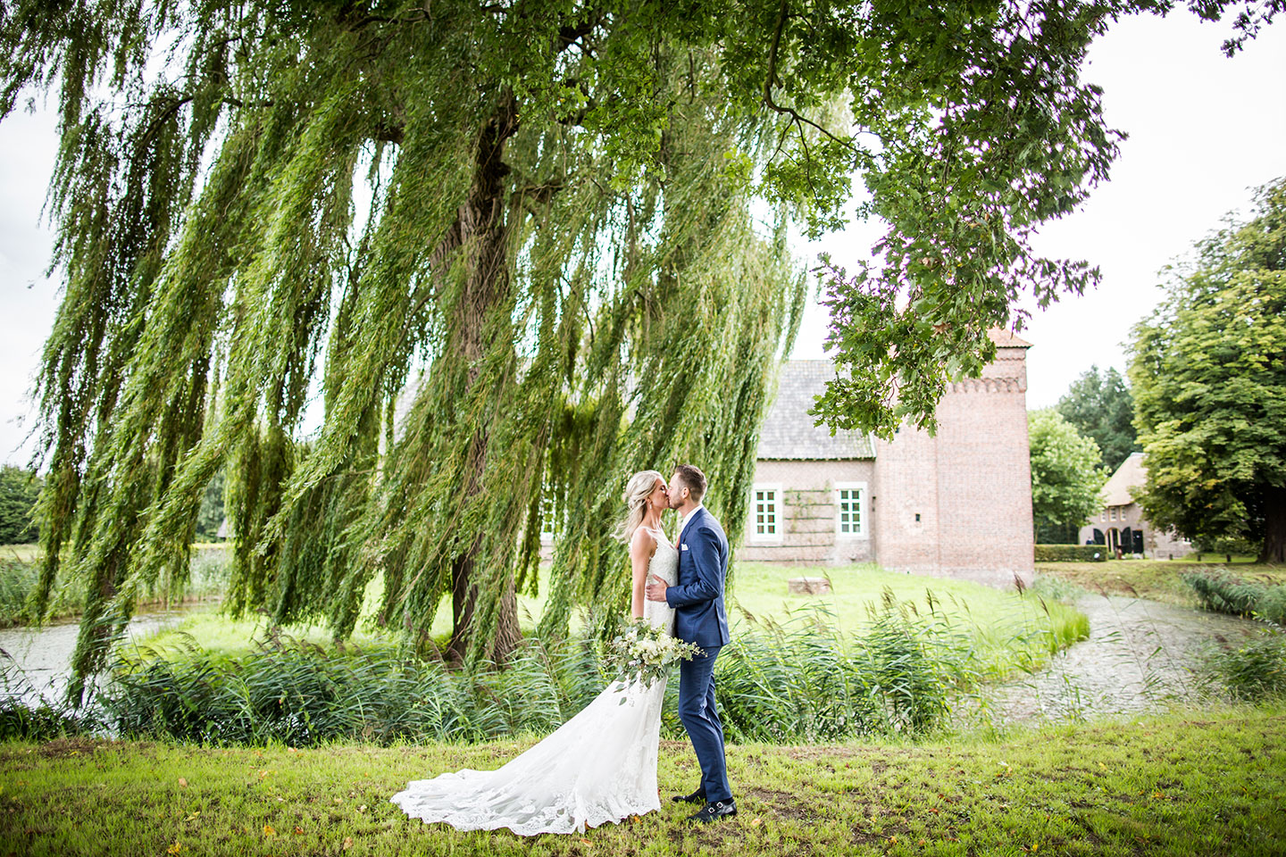 Bruiloft bij Kasteel Tongelaar Mill