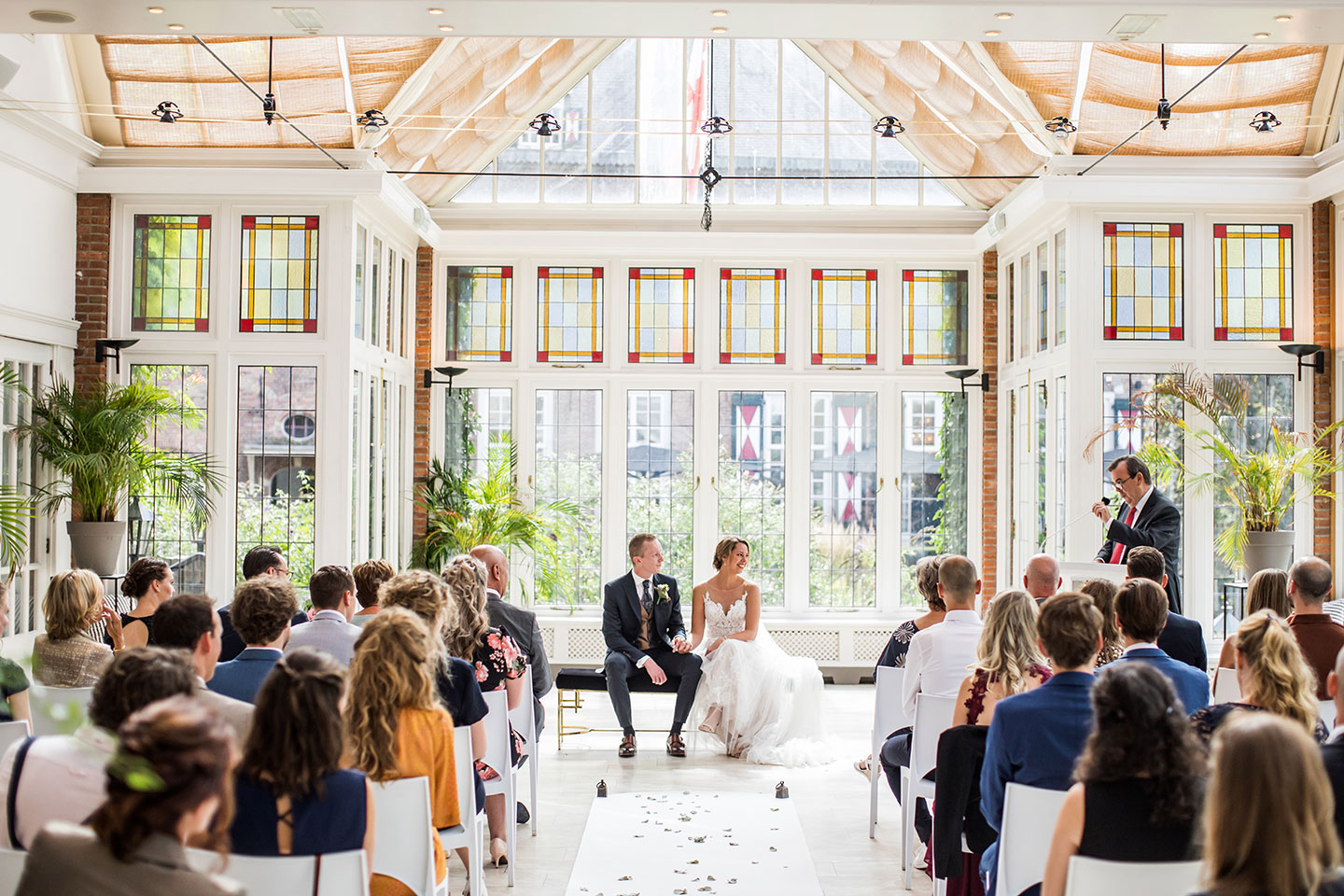 Ceremonie bruiloft bij Kasteel Maurick