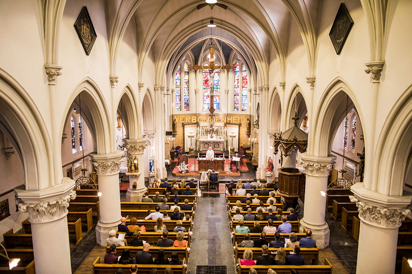 Bruiloft in een kerk