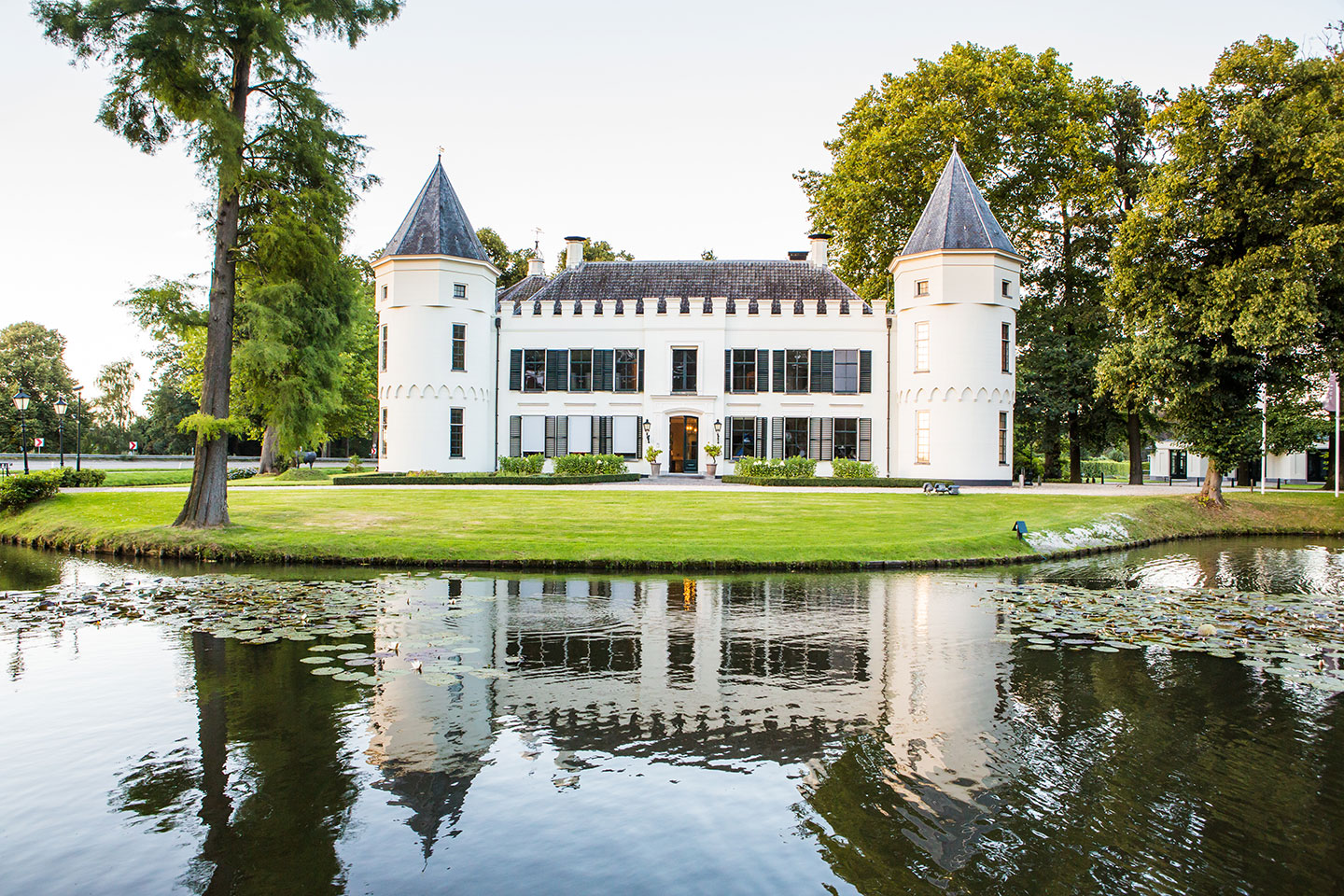 54-Landgoed-de-Salentein-bruidsfotografie