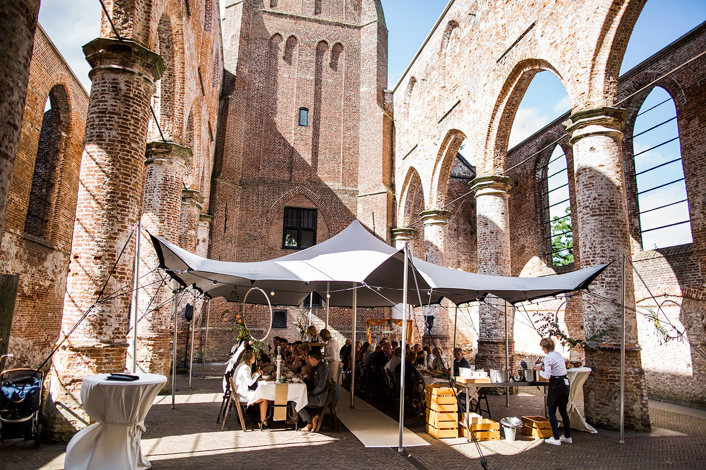 Bruidsfotograaf Oude Kerk Dongen diner