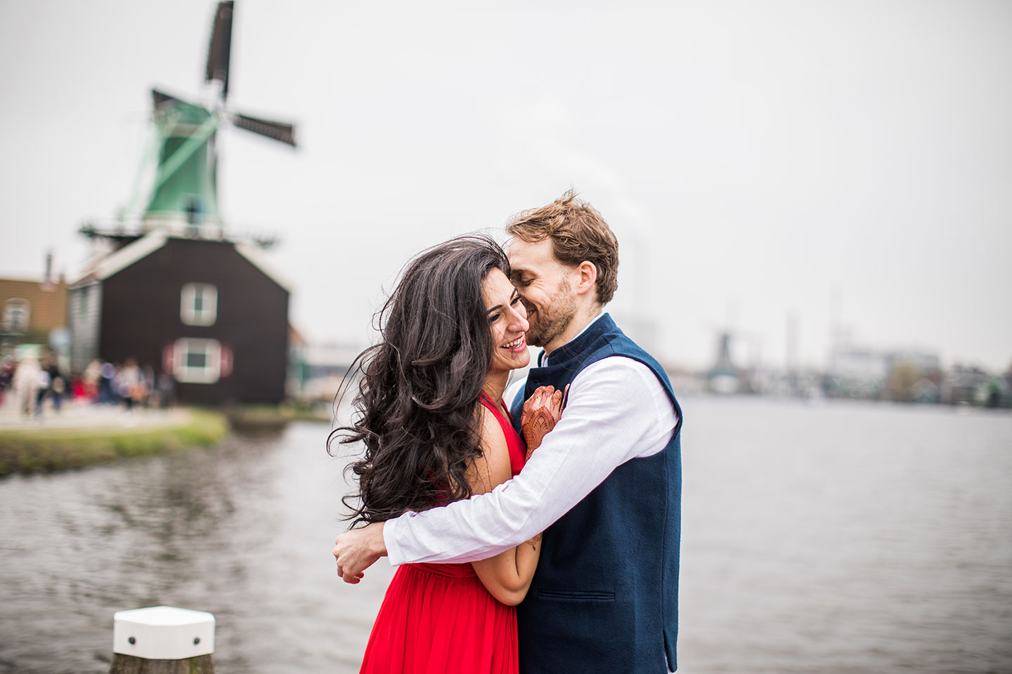 Romantic proposal photography in Amsterdam